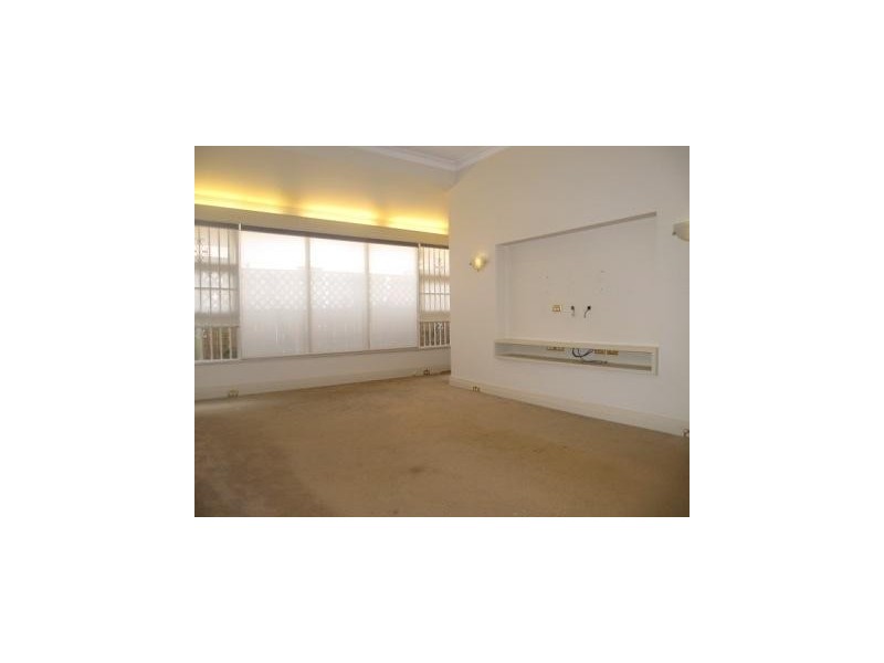 680 FOREST RD, Bexley NSW 2207