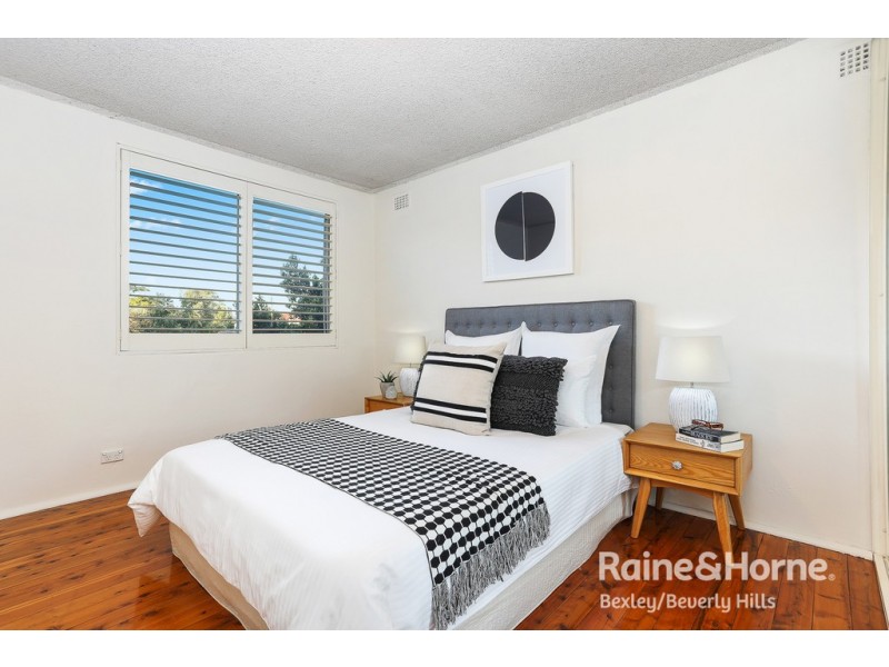 4/10 Henson Street, Marrickville NSW 2204