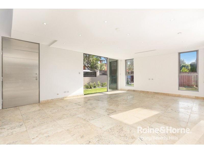 22a Flora Street, Roselands NSW 2196