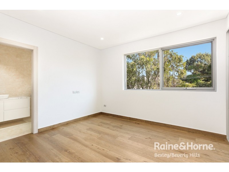 22a Flora Street, Roselands NSW 2196