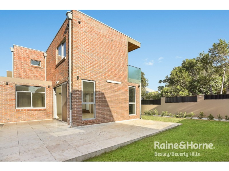 22a Flora Street, Roselands NSW 2196