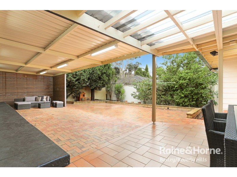 27 Nockolds Avenue, Punchbowl NSW 2196