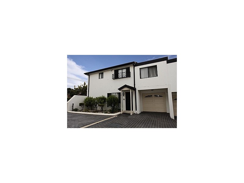 1/17 EDDYSTONE RD, Bexley NSW 2207