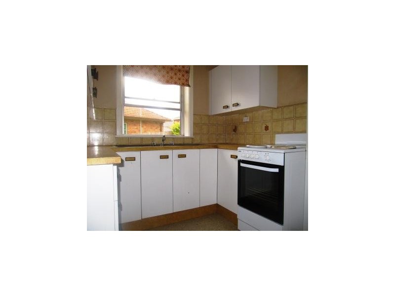 2/31 Thomas Street, Hurstville NSW 2220