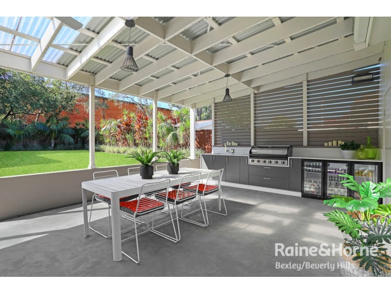 79 Glamis Street, Kingsgrove NSW 2208