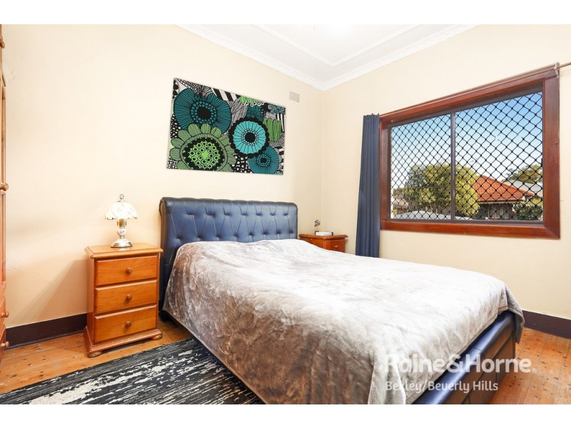 9 Evelyn Avenue, Concord NSW 2137