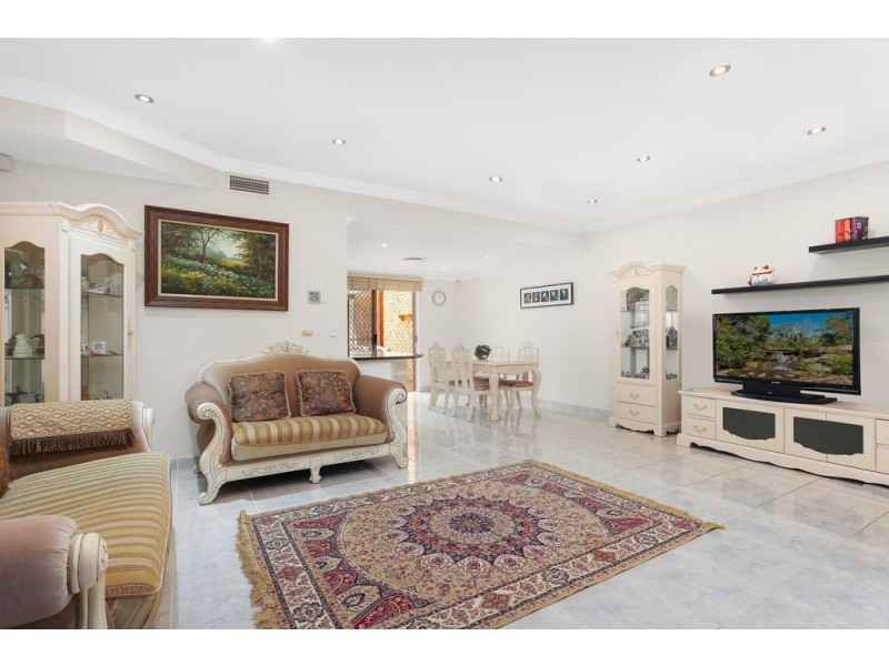 42 Bykool Avenue, Kingsgrove NSW 2208