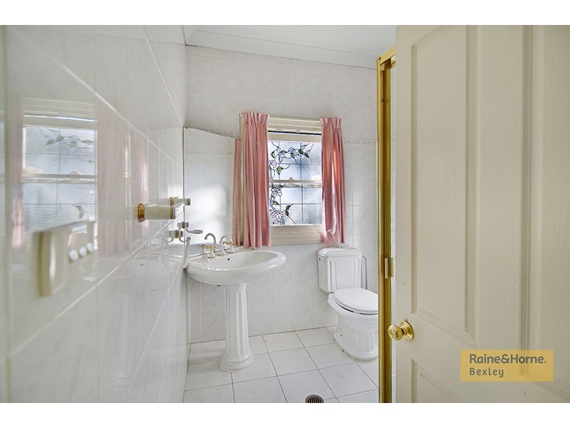 6 Eddystone Road, Bexley NSW 2207