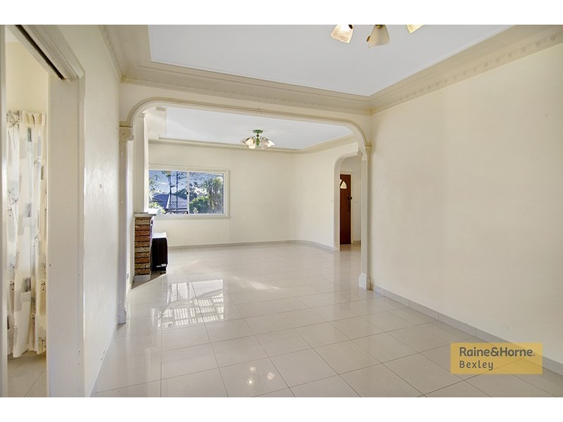 6 Eddystone Road, Bexley NSW 2207