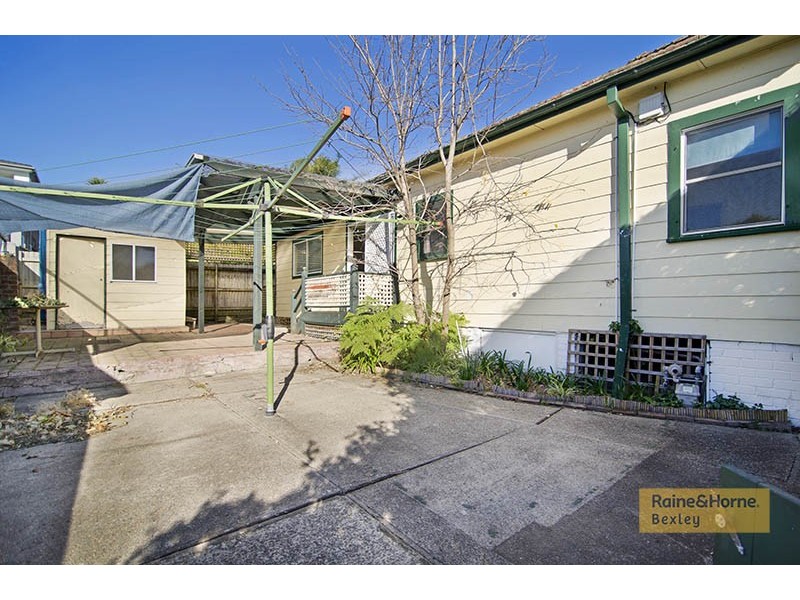 6 Eddystone Road, Bexley NSW 2207