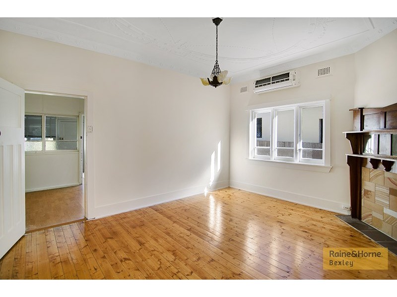 35 ALBERT, Bexley NSW 2207