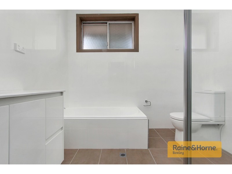 2/33 HAIG STREET, Bexley NSW 2207