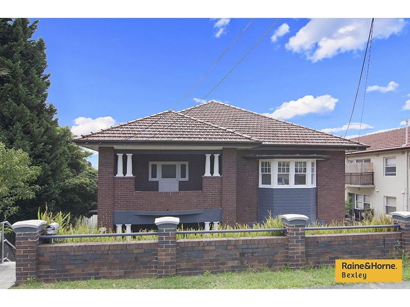 1/64 Cronulla Street, Carlton NSW 2218