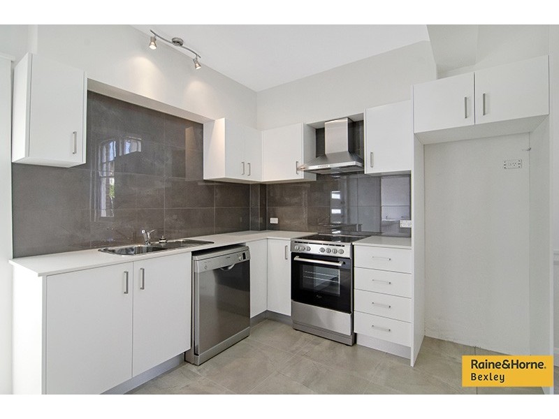 1/64 Cronulla Street, Carlton NSW 2218