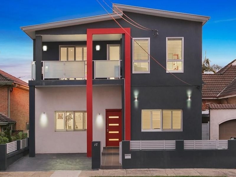 15 Bayview Street, Bexley NSW 2207