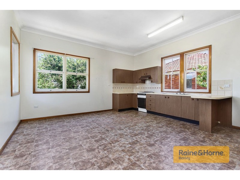 26 ARTHUR STREET, Bexley NSW 2207