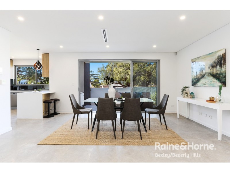 409 President Ave, Kirrawee NSW 2232