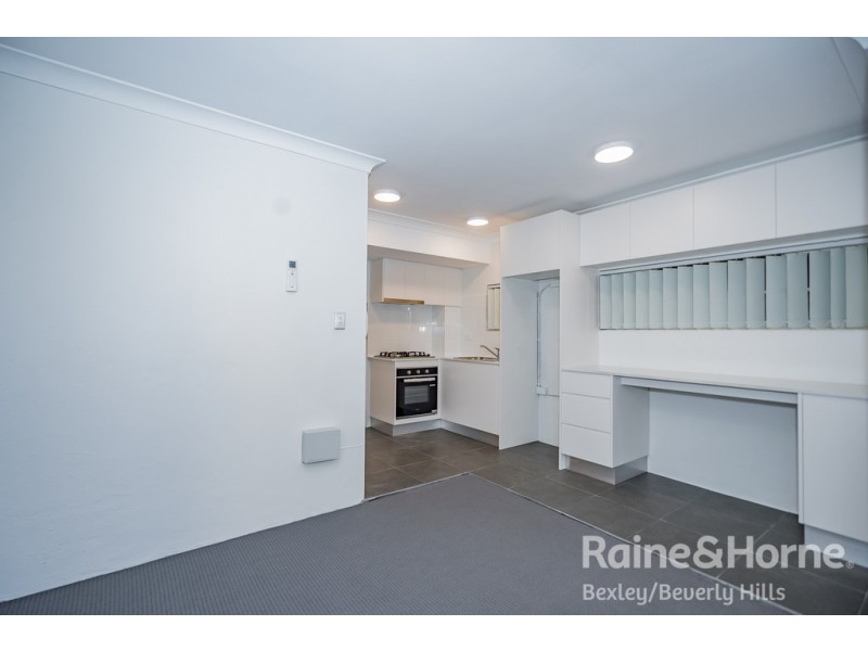 10/2 Macquarie Road, Auburn NSW 2144