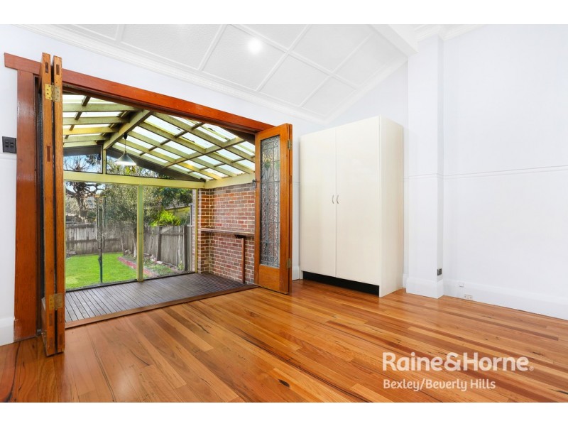 77 Wollongong Road, Arncliffe NSW 2205