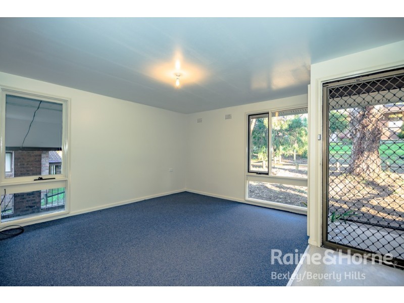 26 Davidson Road, Menai NSW 2234