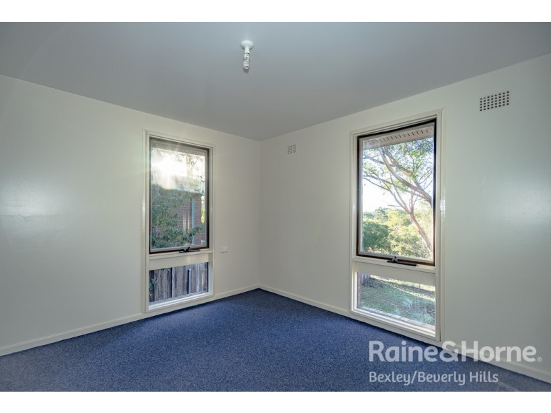 26 Davidson Road, Menai NSW 2234