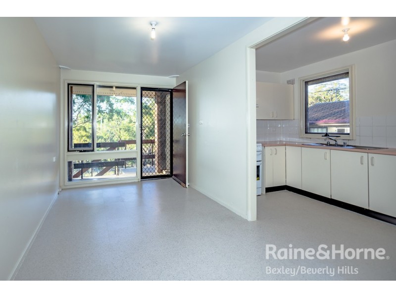 26 Davidson Road, Menai NSW 2234