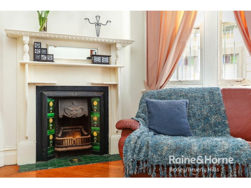 83 Unwins Bridge Road, Tempe NSW 2044