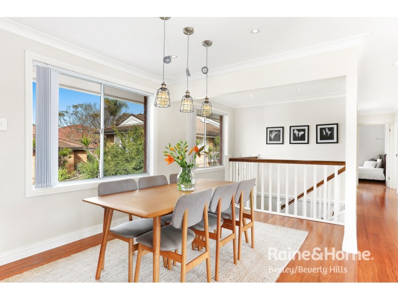 17 Bridge View Road, Beverly Hills NSW 2209
