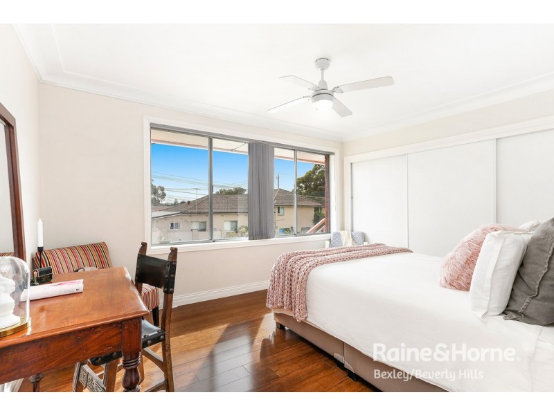 17 Bridge View Road, Beverly Hills NSW 2209