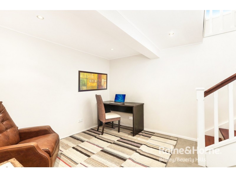 17 Bridge View Road, Beverly Hills NSW 2209