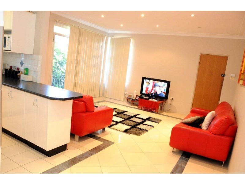 12/4 Monomeeth Street, Bexley NSW 2207