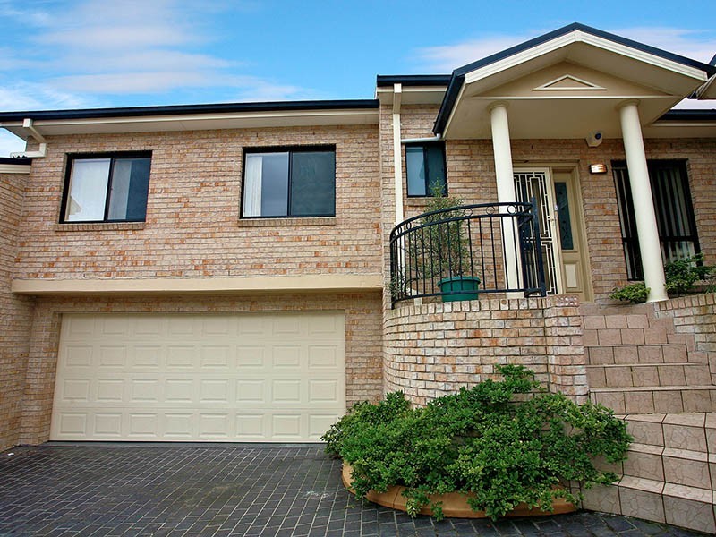 3/48 Regent St, Bexley NSW 2207