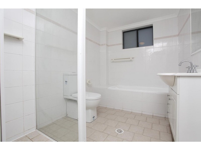 11/21 Weigand Ave, Bankstown NSW 2200