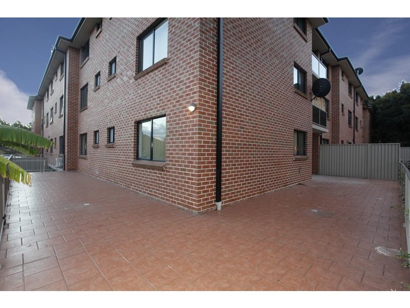 11/21 Weigand Ave, Bankstown NSW 2200