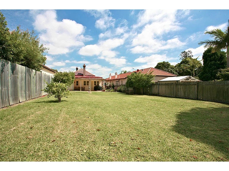 85 Connemarra Street, Bexley NSW 2207