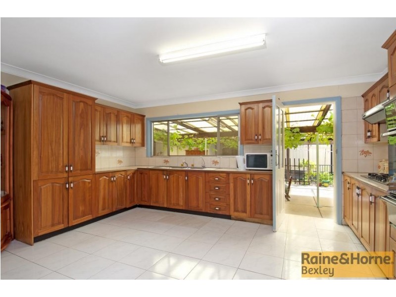 69 Hunter Street, Condell Park NSW 2200