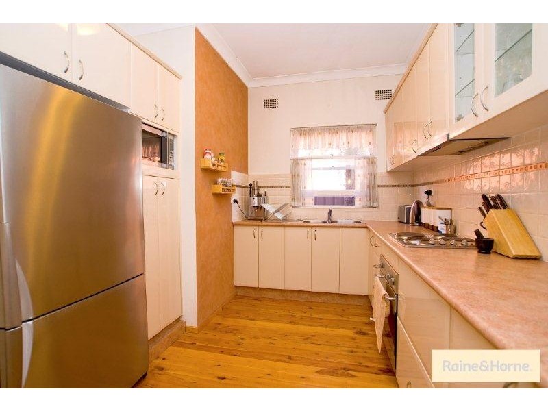 4/12 Monomeeth Street, Bexley NSW 2207