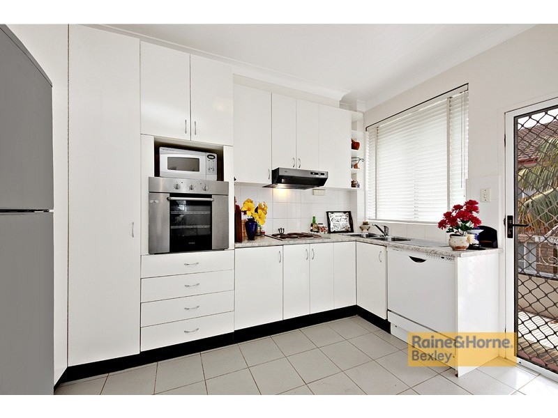 2/40-42 Monomeeth Street, Bexley NSW 2207