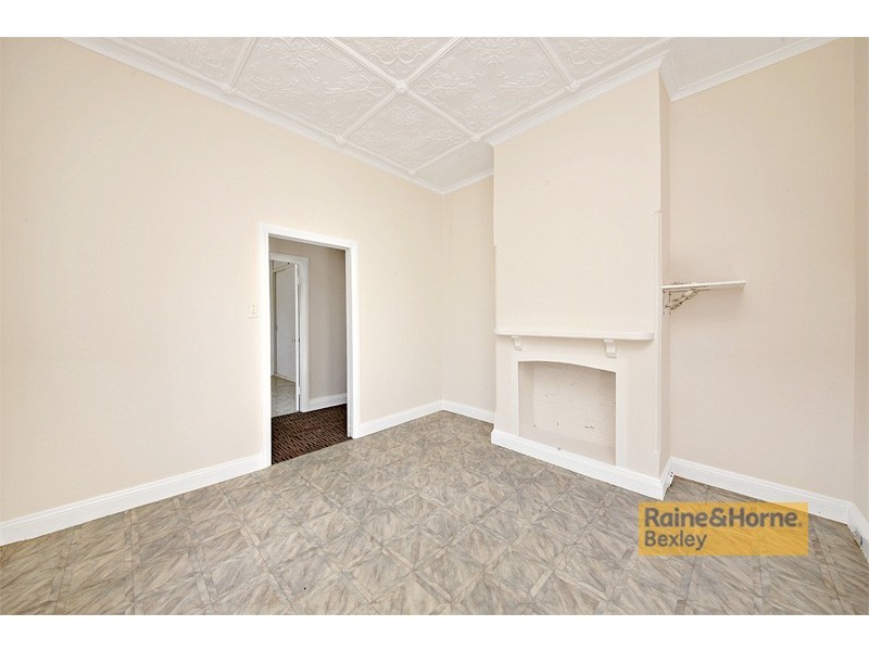 10 Ellerslie Road, Bexley NSW 2207