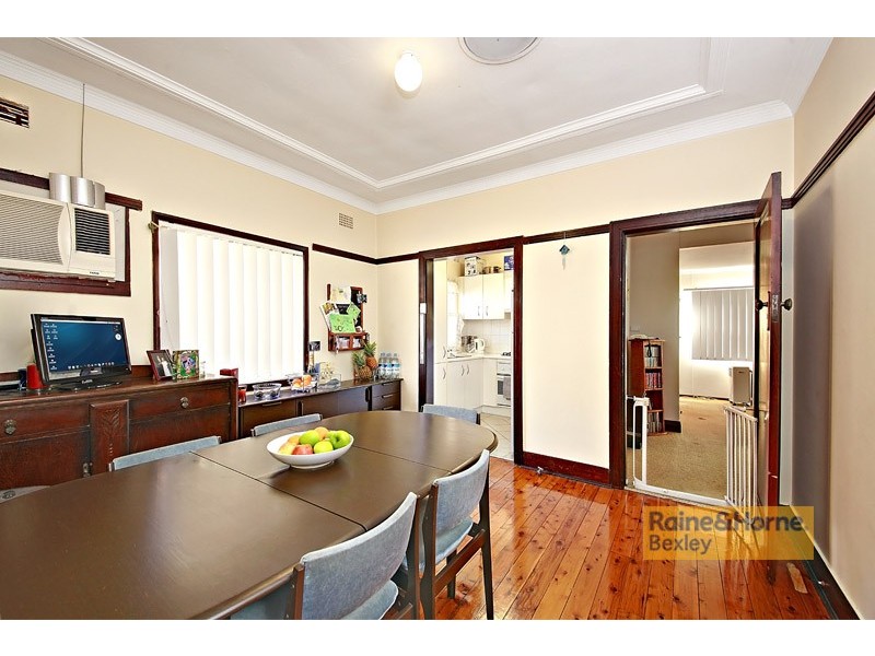 7 Tasker Avenue, Clemton Park NSW 2206