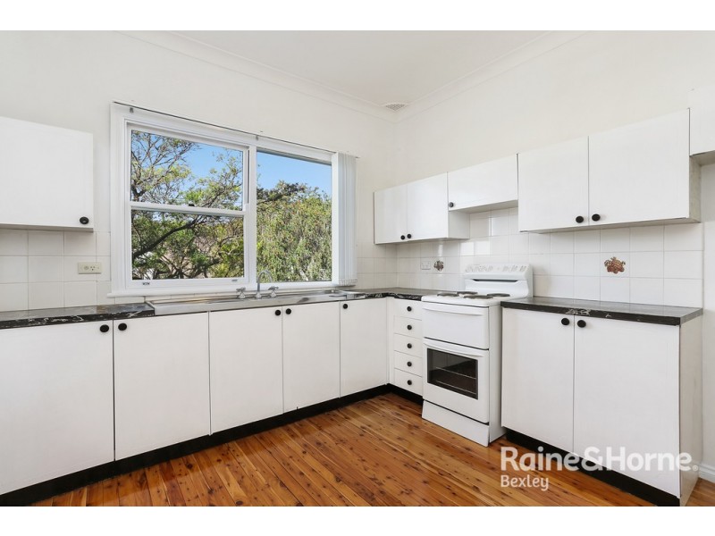 1/9 Albert Street, Bexley NSW 2207