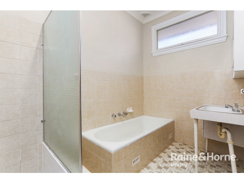 1/9 Albert Street, Bexley NSW 2207