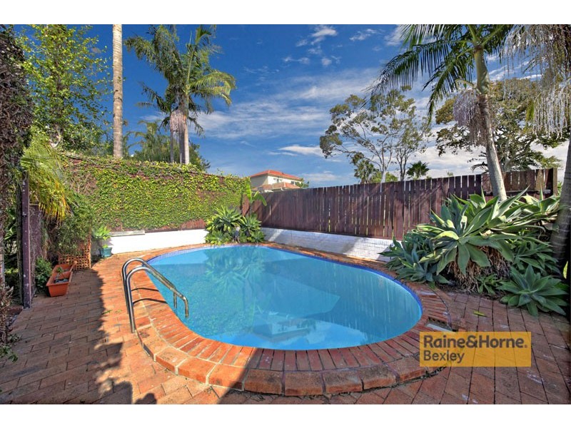 5a John Street, Bexley NSW 2207