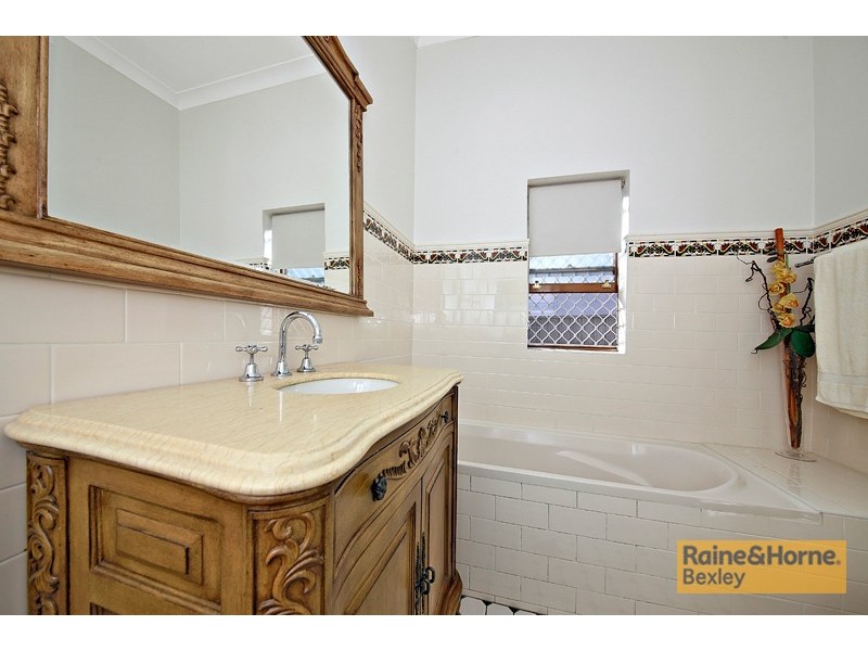 5 Donnan Street, Bexley NSW 2207