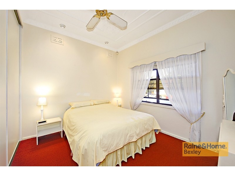 32 Preddys Road, Bexley NSW 2207