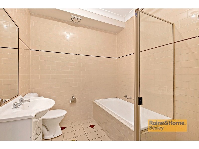 6/15 Harrow Road, Bexley NSW 2207