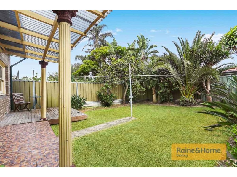 33 Angus Street, Earlwood NSW 2206