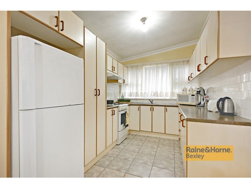 1 Duke Street, Canley Heights NSW 2166