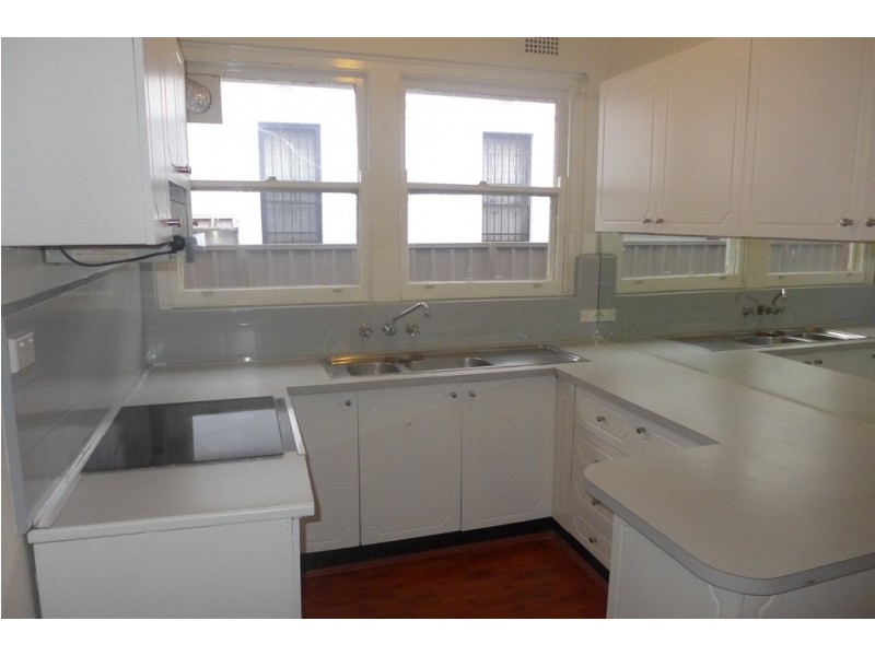 2/2B Beaconsfield Street, Bexley NSW 2207