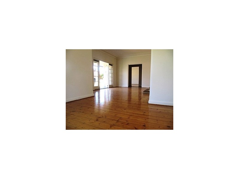 52 Kingsway, Kingsgrove NSW 2208